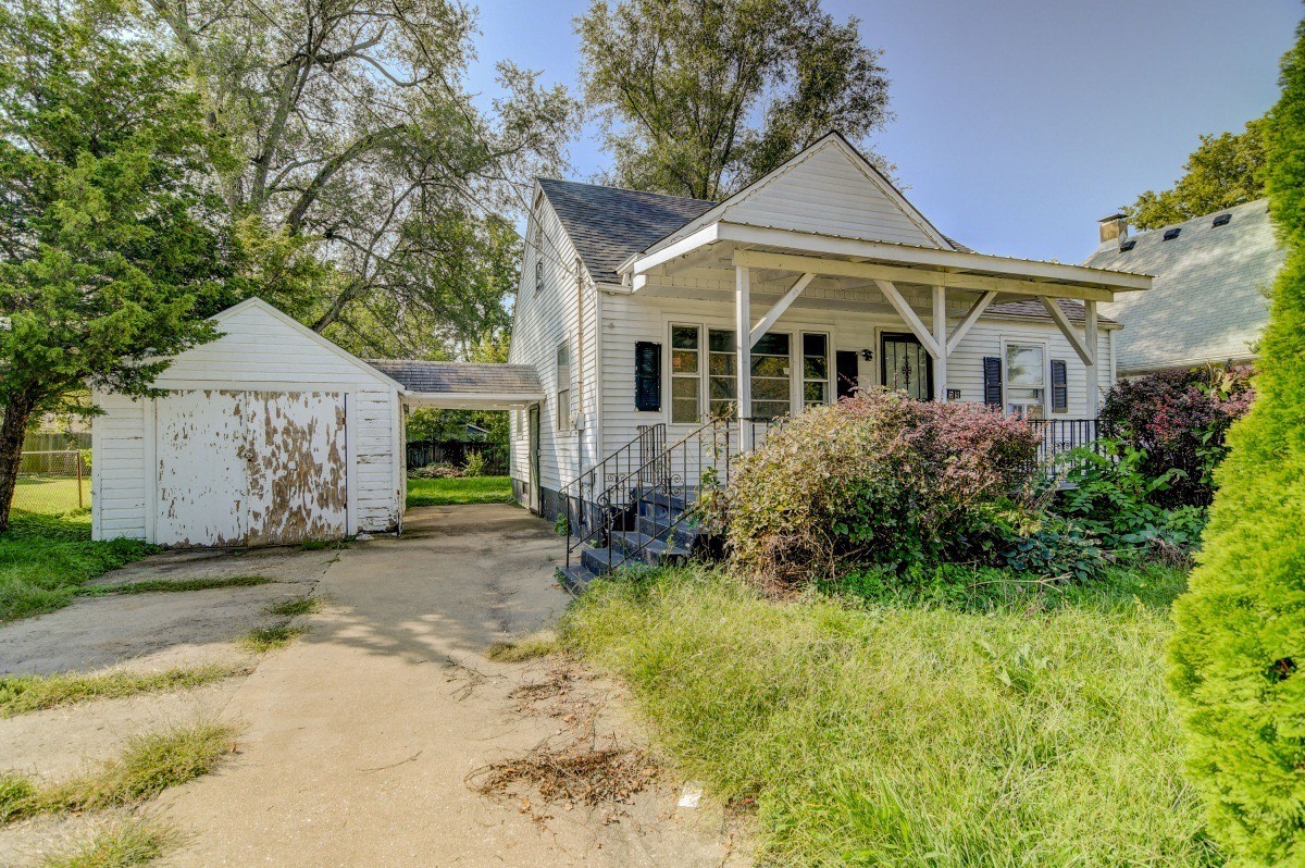 Property thumbnail image