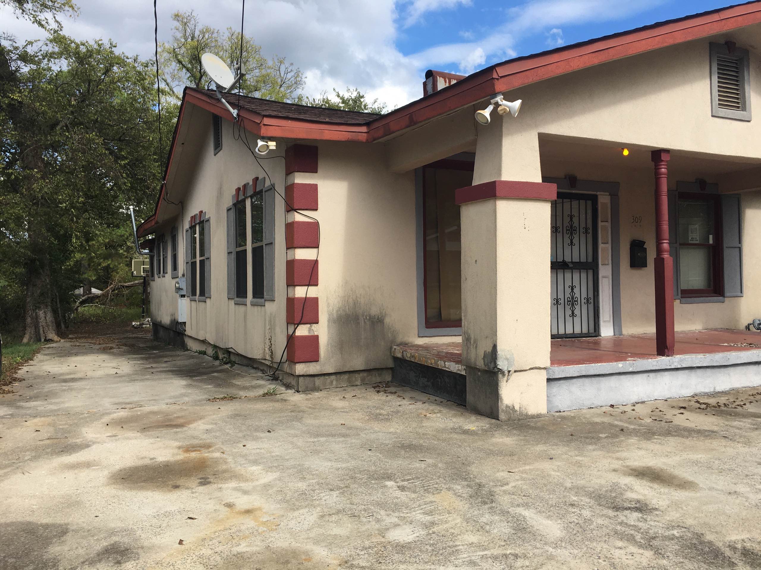 Property thumbnail image