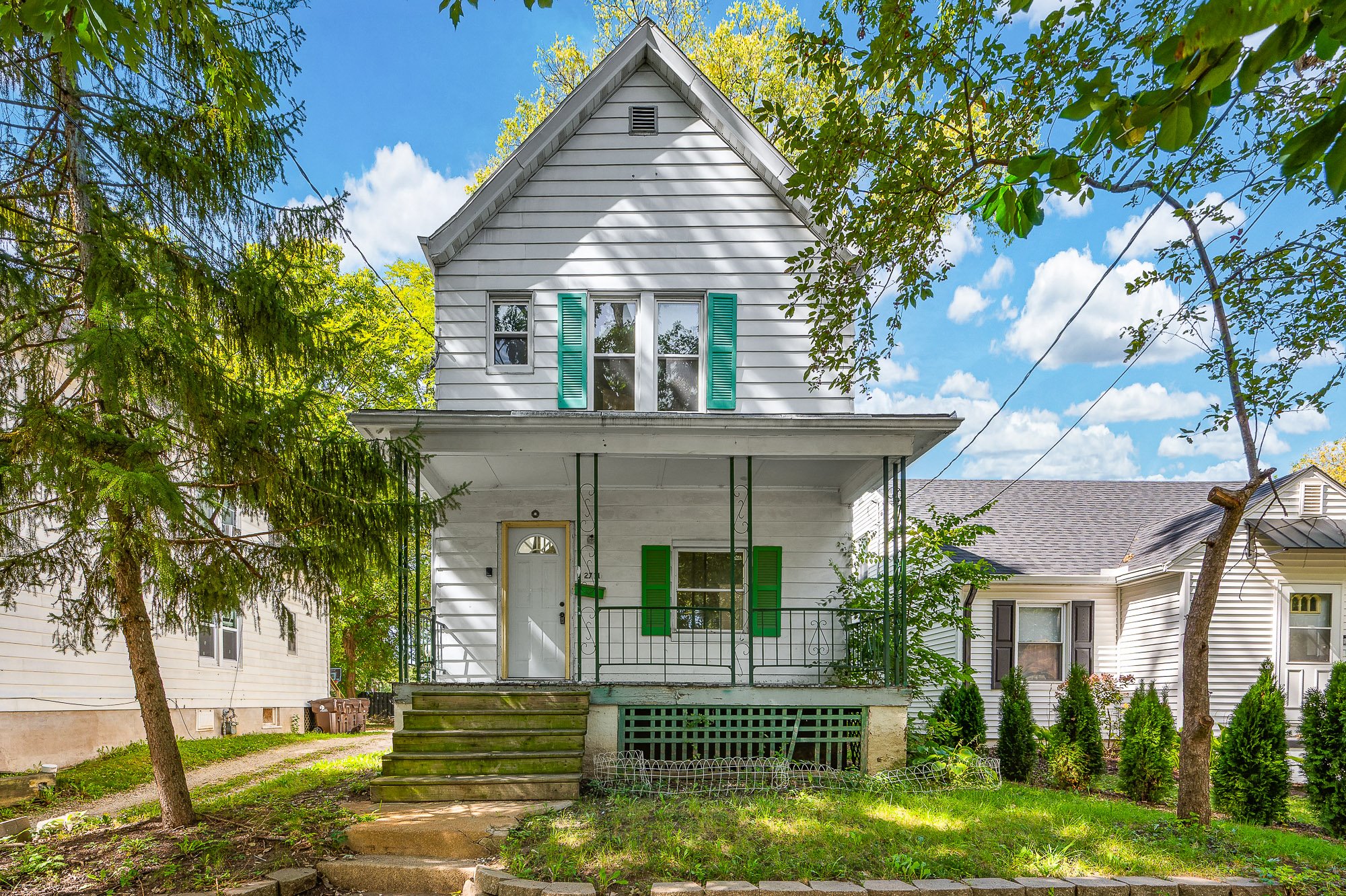 Property main image