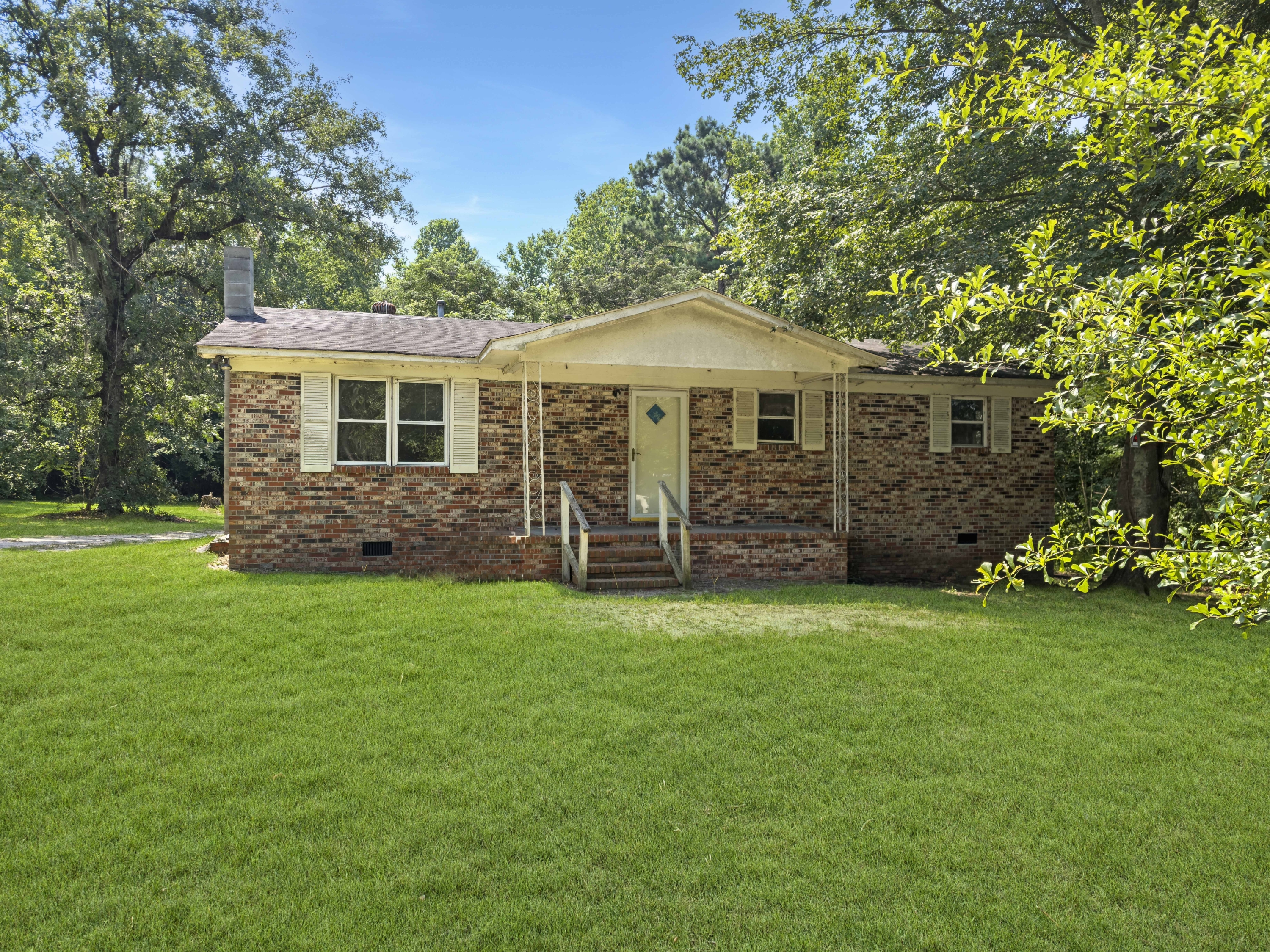 1137 Carter Rd